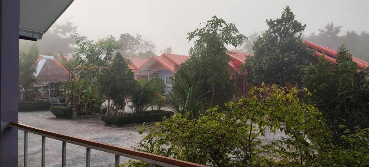 อวบอิ๋มรีสอร์ท #ที่พักภูกระดึง Ban Nong Tum Exteriér fotografie